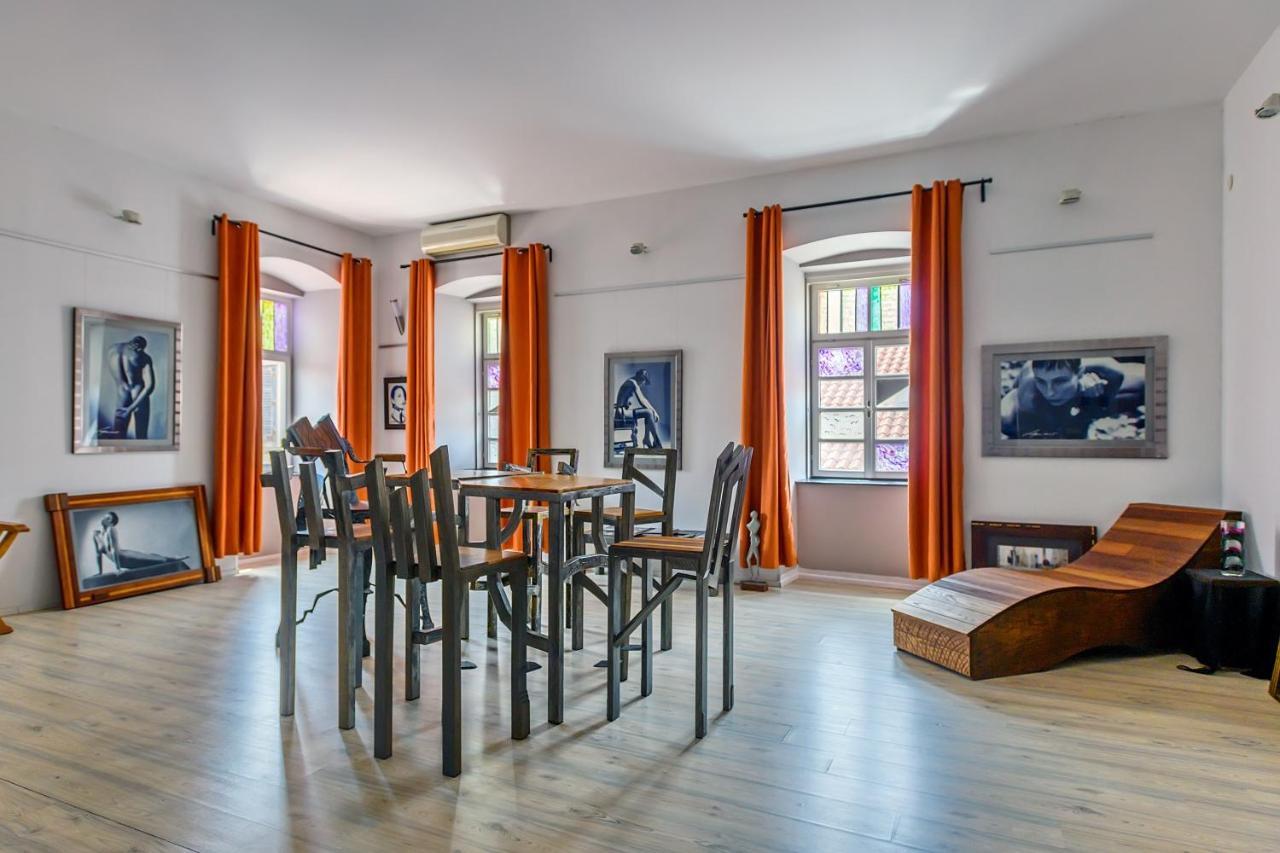 Lupino'S Gallery Apartment - Old Town Zadar Eksteriør billede