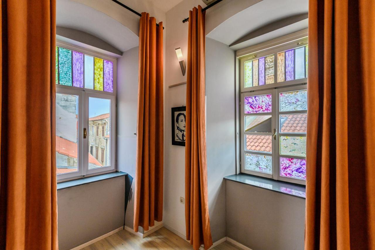 Lupino'S Gallery Apartment - Old Town Zadar Eksteriør billede