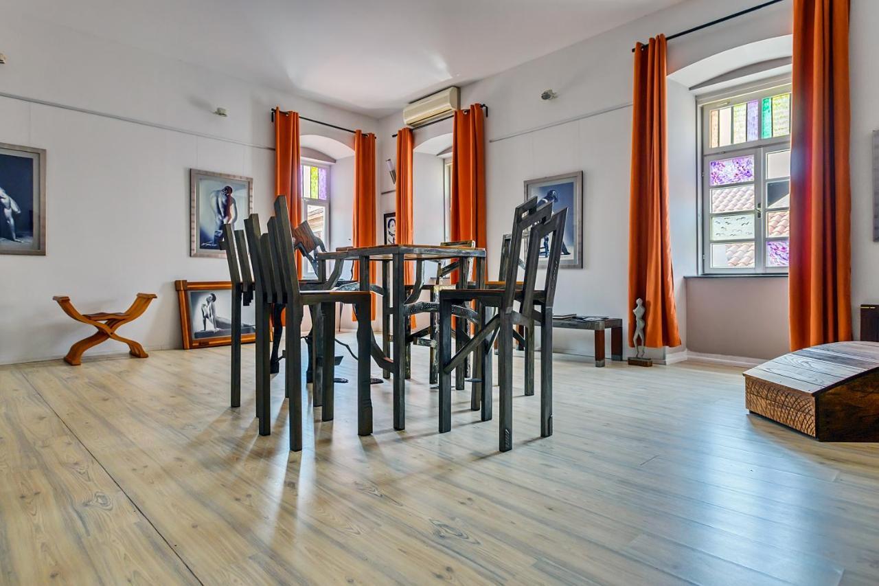Lupino'S Gallery Apartment - Old Town Zadar Eksteriør billede